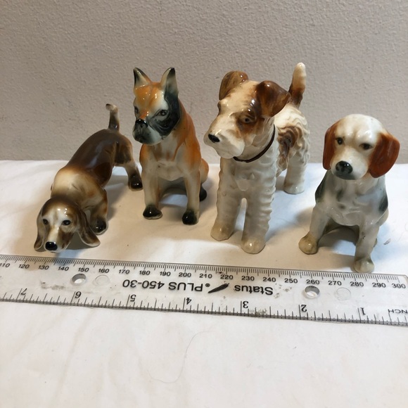Vintage Dog Figurines, 4 - Picture 5 of 10